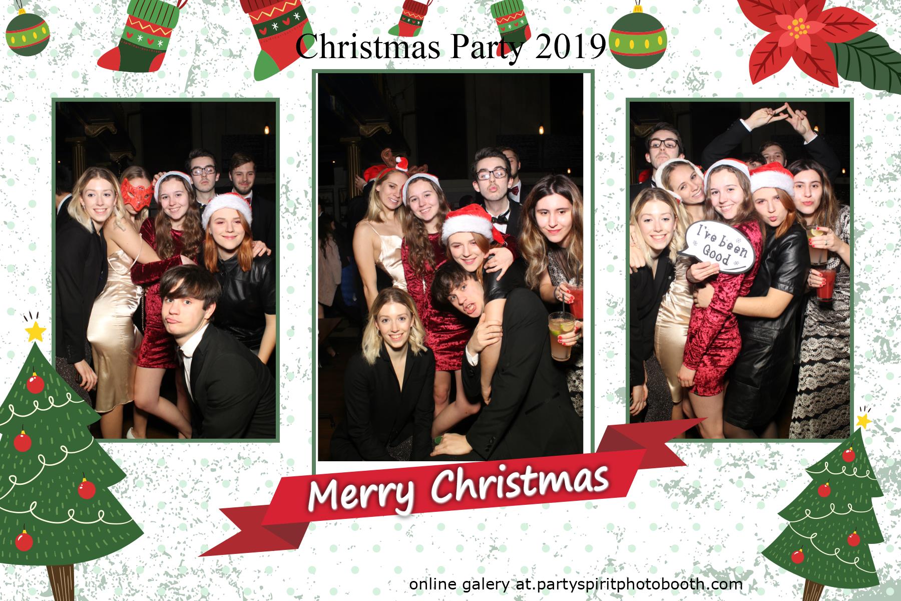 Christmas Party | View more photos from the event at gallery.partyspiritphotobooth.com/u/PartySpiritPhotoBooth/Christmas-Party-0